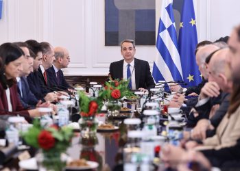 Κυβερνητικό τελεσίγραφο στους αγρότες να εγκαταλείψουν τα μπλόκα έως τα Θεοφάνια