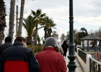 Αίθριος καιρός με λιακάδα και κρύο