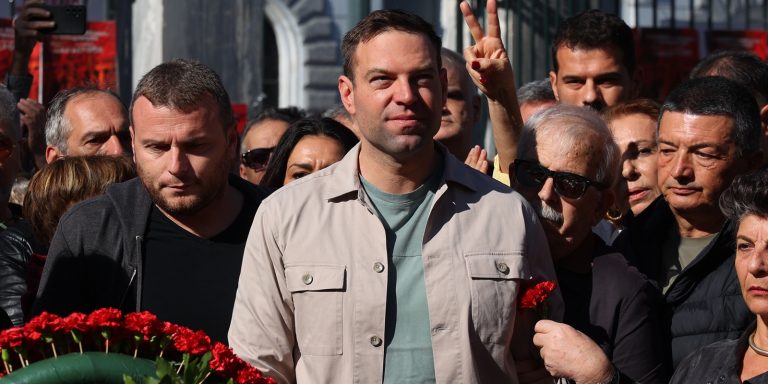 Γιατί ο Κασσελάκης σκέφτεται το «λουκέτο» στο Κίνημα Δημοκρατίας – Έκτακτο Συνέδριο τον Φεβρουάριο