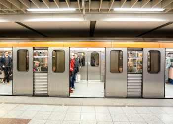 Πώς κινούνται τα ΜΜΜ την Παραμονή Πρωτοχρονιάς