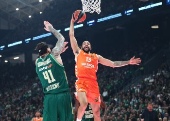 Παναθηναϊκός – Βαλένθια: Ένα αντιαθλητικό φάουλ «έσβησε» τις ελπίδες του τριφυλλιού