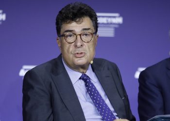 Με καρκίνο του προστάτη ο Αλέξης Παπαχελάς: «Γράφω σπάνια για προσωπικά ζητήματα»