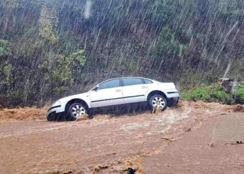 Κακοκαιρία: «Ήχησε» το 112 στην Ανατολική Μάνη – Έρχονται έντονα φαινόμενα