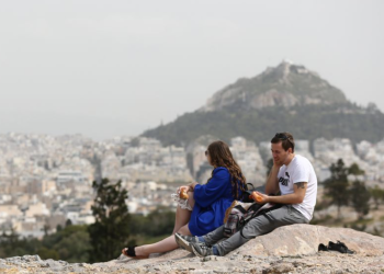 Στεγαστικό: Το σχέδιο της Κομισιόν για προσιτές κατοικίες – Tι θα ισχύσει για τους ευάλωτους