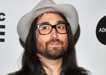 Ο Σον Λένον ανησυχεί μήπως η «νεότερη γενιά» ξεχάσει τους Beatles