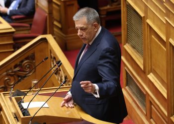Α’ Θεσσαλονίκης: Ανοιξε η πόρτα, έπεσε συνωστισμός