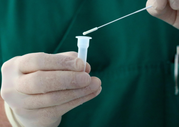 Covid – Γρίπη: Πλαστά τεστ κυκλοφορούν στην αγορά – Πανευρωπαϊκός συναγερμός