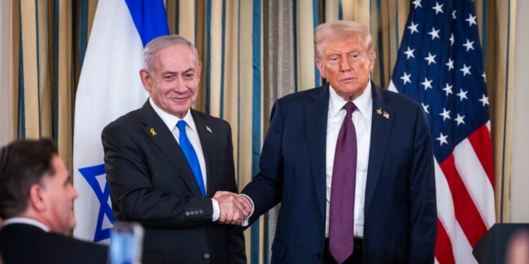 Ο πόλεμος και ειρήνη στα χέρια Νετανιάχου και Τράμπ