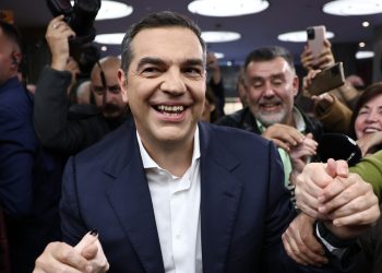 Τσίπρας: Κάλεσμα συσπείρωσης και σκληρή κριτική στην κυβέρνηση – Απόψε η παρουσίαση της Ιθάκης στην Πάτρα