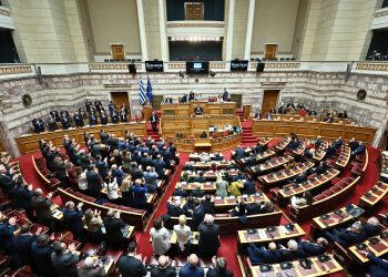 Βουλή: Δείτε live τη συζήτηση για τον Προϋπολογισμό (live)