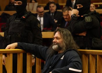 «Γνήσιο τέκνο ναζιστικής ιδεολογίας»: Η αγόρευση–καταπέλτης της εισαγγελέως για τη Χρυσή Αυγή