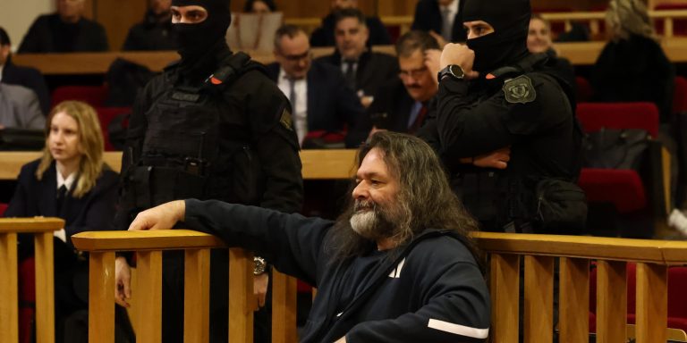 Συνεχίζεται η εισαγγελική αγόρευση στη δευτεροβάθμια δίκη της Χρυσής Αυγής