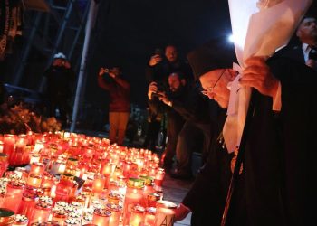 Στην Τούμπα ο Βαρθολομαίος: Οδύνη για τους 7 φιλάθλους του ΠΑΟΚ και τις 5 εργαζόμενες της Βιολάντα