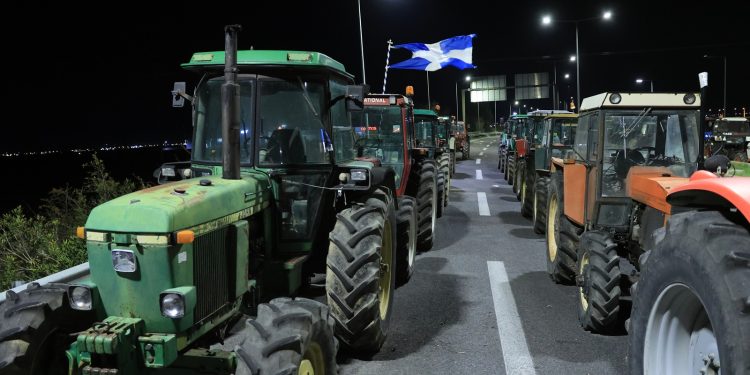 Ο μύθος της διάσπασης των αγροτών και η κατασκευή του κοινωνικού αυτοματισμού