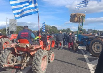 Αγροτικά μπλόκα: 48ωρο πανελλαδικό «λουκέτο» στο οδικό δίκτυο μετά τη σύσκεψη στα Μάλγαρα