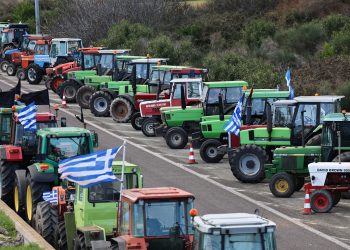 Κυβερνητική προσπάθεια διάσπασης των αγροτικών κινητοποιήσεων με όχημα τους «πρόθυμους»