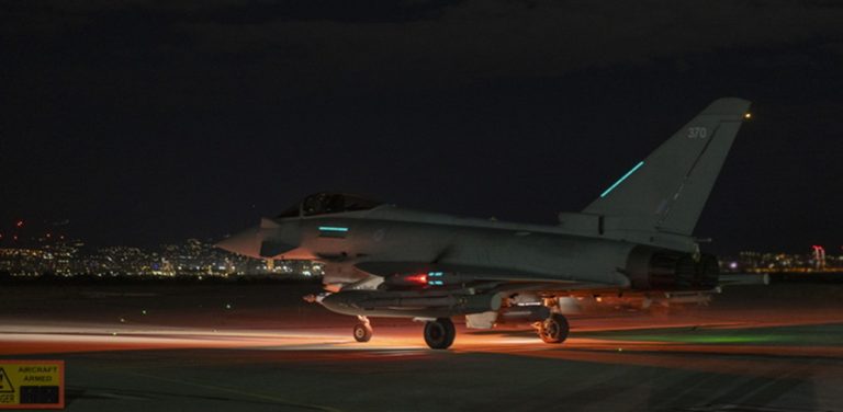 Live blog Τύμπανα πολέμου πάνω από το Ιράν – Εύθραυστη η ισορροπία