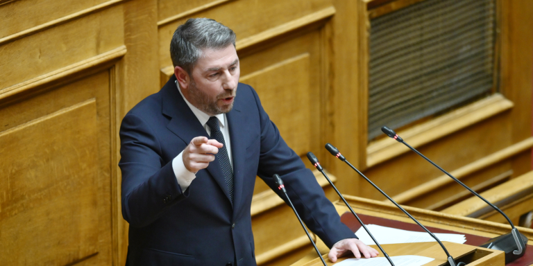 Εγκλωβισμένος ο Ανδρουλάκης αναζητεί λύσεις στο ΠΑΣΟΚ ενόψει του Συνεδρίου τον Μάρτιο  