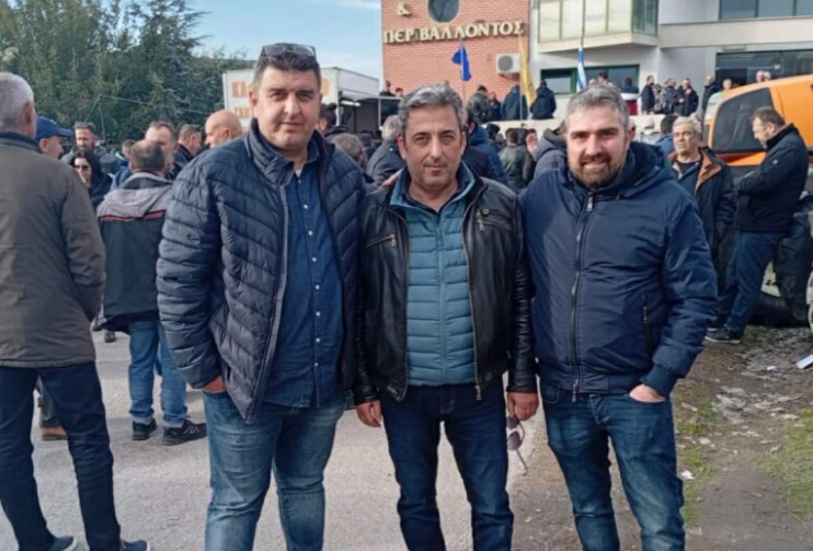 Οργή Ασλανίδη για την πρόκληση Μαρινάκη να συσχετίσει το ξυλόλιο στα Τέμπη με τα μπλόκα