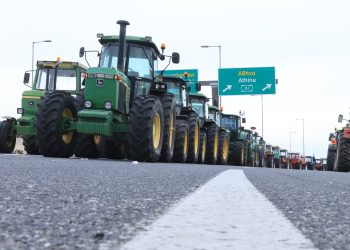 Έκλεισε η συνάντηση των αγροτών με τον πρωθυπουργό – Ανοίγουν τα μπλόκα σε όλη τη χώρα