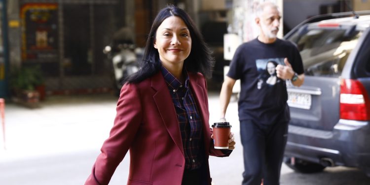 Κόβουν βασιλόπιτες στο ΠΑΣΟΚ για να συσπειρώσουν τους ψηφοφόρους τους