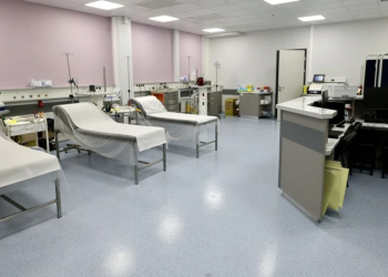 Η επικίνδυνη αύξηση «ραντζών», καταδεικνύει, τις άθλιες συνθήκες στα νοσοκομεία