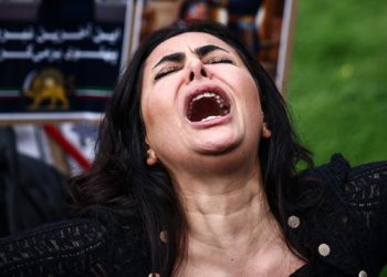 NYT: Αιματοκύλισμα στους δρόμους της Τεχεράνης