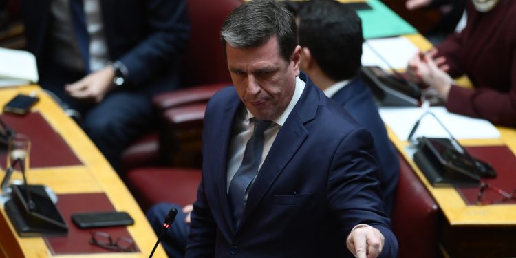 Τραβάει το «σχοινί» με Δένδια ο Καιρίδης: «Άστοχος όποιος δίνει άλλοθι στη Ζωή» (βίντεο)