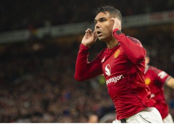 Αποχαιρετισμός στο «Ολντ Τράφορντ»: Παρελθόν ο Κασεμίρο από τη Γιουνάιτεντ