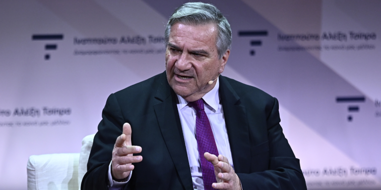 Καστανίδης: «Συνυπάρχουν δύο κόσμοι στο ΠΑΣΟΚ»