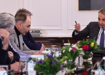 Μητσοτάκης προς αγρότες: Ή ανοίγετε τους δρόμους, ή τους ανοίγουμε εμείς (βίντεο)