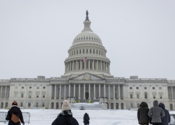 Φλερτάρουν ξανά με shutdown οι ΗΠΑ, λόγω… ICE