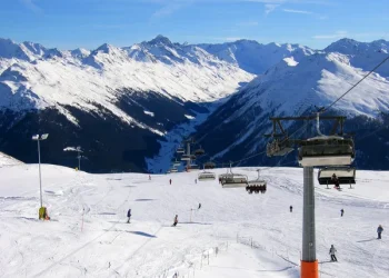 Διπλωματικό επεισόδιο στο Νταβός: Προκλητικός ο υπουργός Εμπορίου των ΗΠΑ – Αποχώρησε η Λαγκάρντ