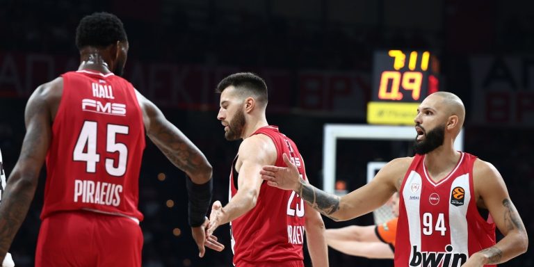 Διπλό στο Βελιγράδι θέλει ο Ολυμπιακός