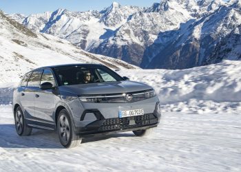 Οpel Grandland Electric AWD: Το πρώτο αμιγώς ηλεκτρικό τετρακίνητο της