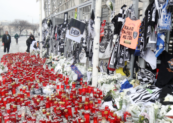 Τροχαίο – ΠΑΟΚ: Στις 18:00 το C-130 στη Θεσσαλονίκη – Παρασκευή και Σάββατο οι κηδείες των θυμάτων (βίντεο)