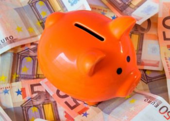 ΕΛΣΤΑΤ: Στο 2,6% ο πληθωρισμός τον Δεκέμβριο – Αυξήσεις σε τρόφιμα και είδη διατροφής