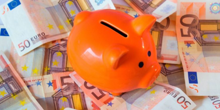 ΕΛΣΤΑΤ: Στο 2,6% ο πληθωρισμός τον Δεκέμβριο – Αυξήσεις σε τρόφιμα και είδη διατροφής