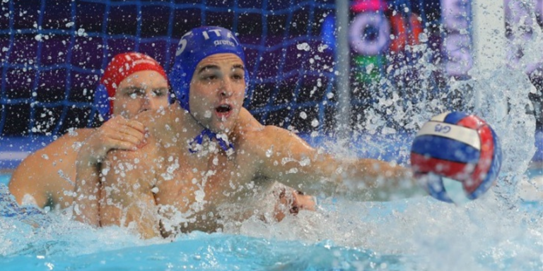 Πόλο ανδρών: Η Ελλάδα νίκησε την Ιταλία και προκρίνεται στα ημιτελικά (βίντεο)