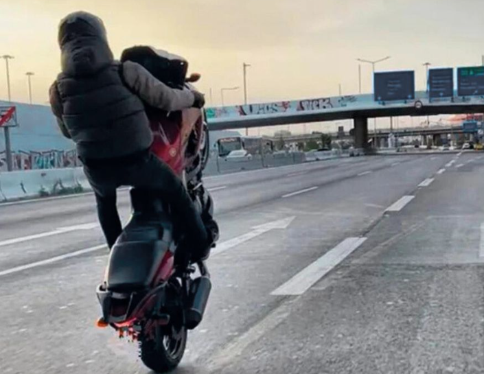Αττική: Έκαναν σούζες σε κεντρικούς δρόμους και οργάνωναν καλέσματα μέσω Ιnstagram (βίντεο)