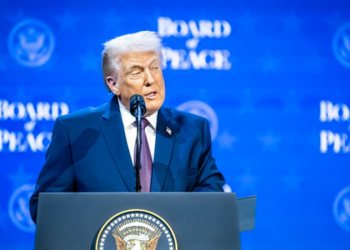 Πώς ταπεινώθηκε ο Τραμπ στο Νταβός από το ευρωπαϊκό κεφάλαιο