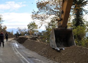 Έντονα καιρικά φαινόμενα δημιουργούν προβλήματα στα Τζουμέρκα