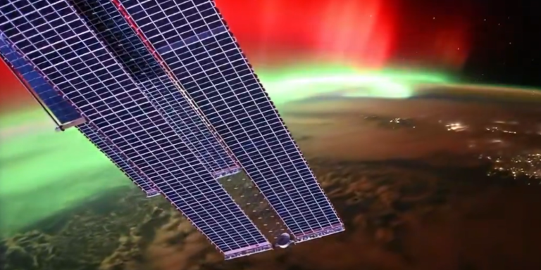 Αστροναύτης απαθανάτισε το βόρειο σέλας από το διάστημα – Μαγικά πλάνα