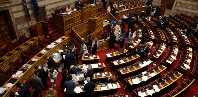 Ποιον δίνουν ως δεύτερο φαβορί για πρωθυπουργό οι στοιχηματικές