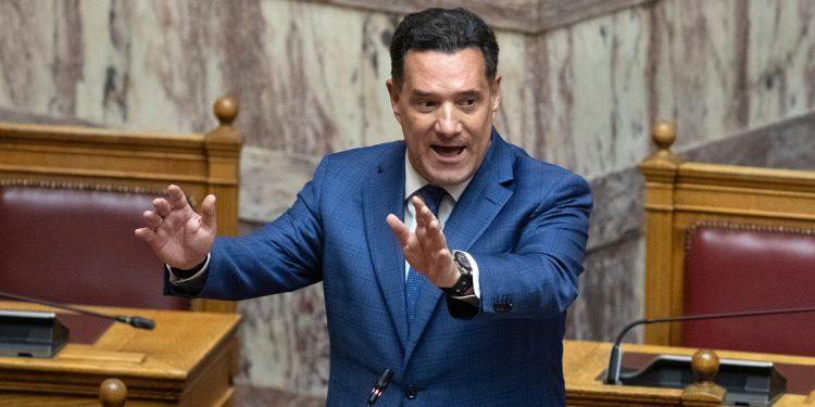 Άδωνις Γεωργιάδης: «Αν η Ζωή πάρει εξουσία, ο Στάλιν θα μοιάζει παιδάκι» (βίντεο)