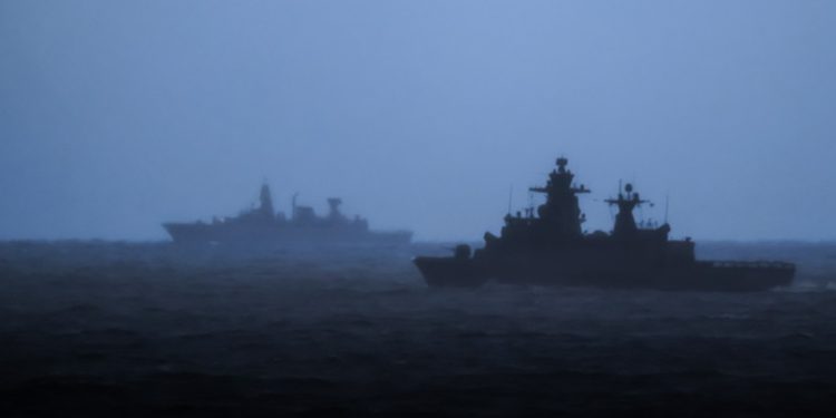 Θρίλερ με κορβέτα του γερμανικού Ναυτικού: Ο 54χρονος Έλληνας, οι καταστροφές και τα σενάρια