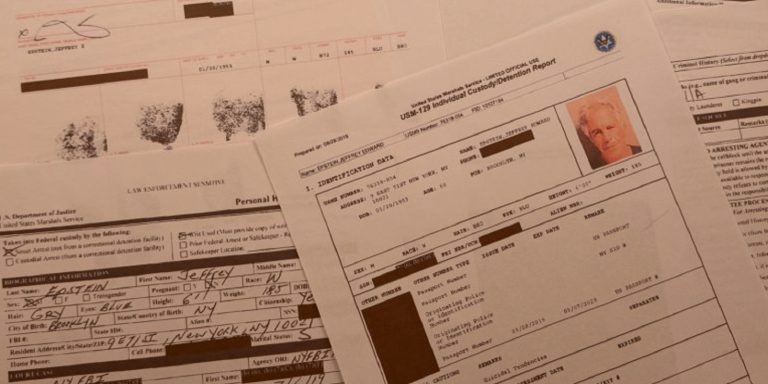 Τζέφρι Έπσταϊν: Τι λένε οι περισσότερες από 1000 αναφορές στα αρχεία του για την Ελλάδα