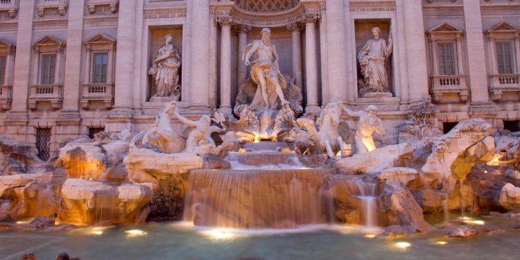 Με εισιτήριο από σήμερα η επίσκεψη στην «Φοντάνα Ντι Τρέβι»