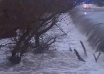 Τραγωδία στην Κομοτηνή: Χείμαρρος έπνιξε 55χρονο οδηγό (βίντεο)