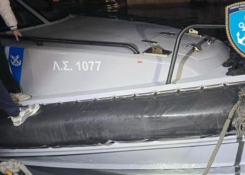 Τραγωδία με 15 νεκρούς στη Χίο: Μοίρασε συγχαρητήρια στο Λιμενικό ο Θάνος Πλεύρης